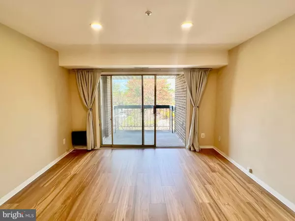 7901 BADENLOCH WAY #304, Gaithersburg, MD 20879