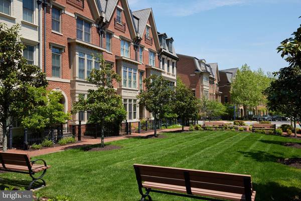 North Bethesda, MD 20852,10743 SYMPHONY PARK DR