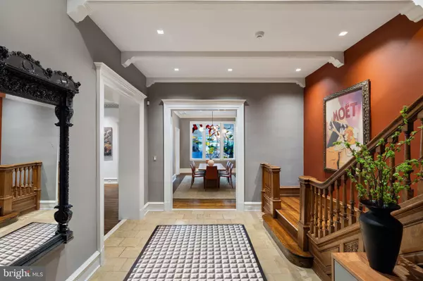 Philadelphia, PA 19103,1819 DELANCEY PL