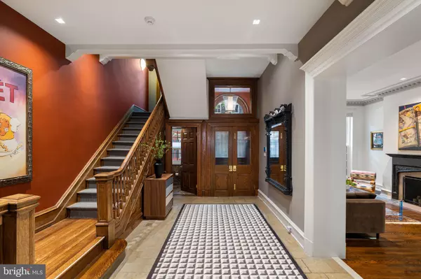 Philadelphia, PA 19103,1819 DELANCEY PL