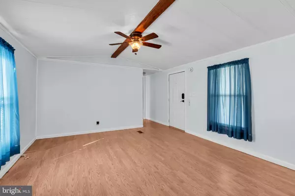 Wrightstown, NJ 08562,511 WRIGHTSTOWN SYKESVILLE RD #UNIT 71