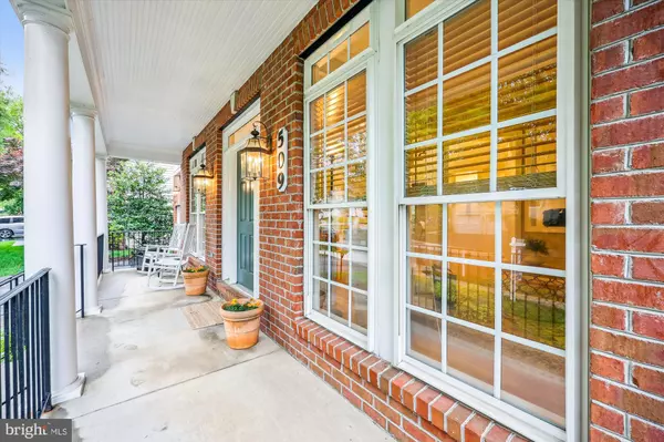 Rockville, MD 20850,509 AUTUMN WIND WAY