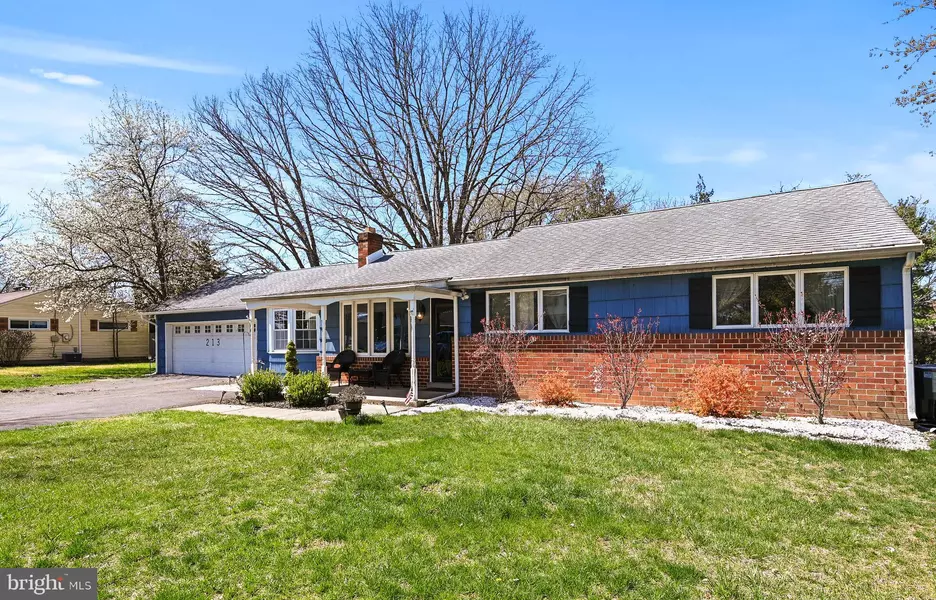 213 STUMP RD, North Wales, PA 19454