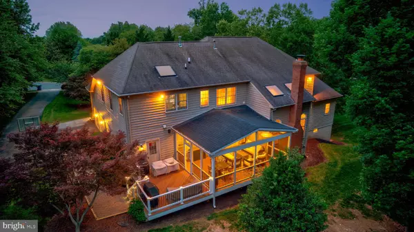 Great Falls, VA 22066,1011 PRESERVE CT