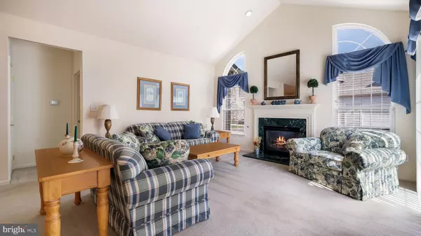 Langhorne, PA 19047,364 SHADY BROOK DR #173