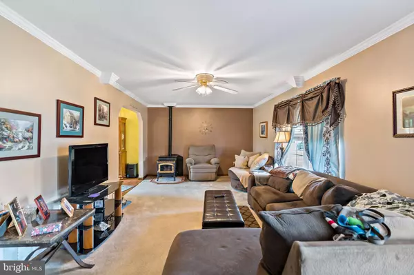 Martinsburg, WV 25405,157 BLOSSOM DR