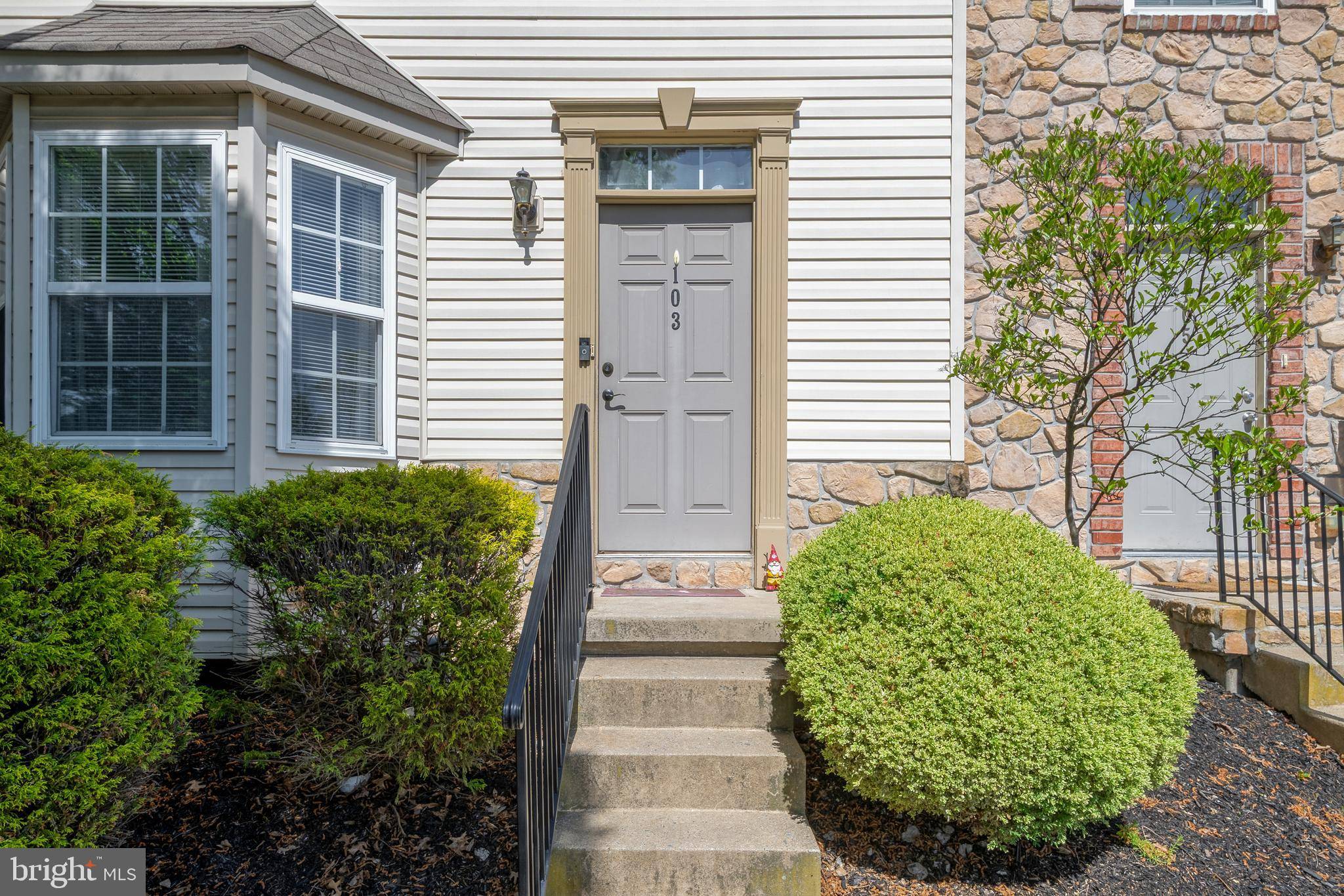 Manchester, PA 17345,103 ROYAL DR