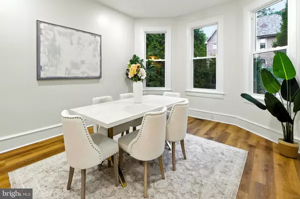 Riverton, NJ 08077,713 MAIN ST