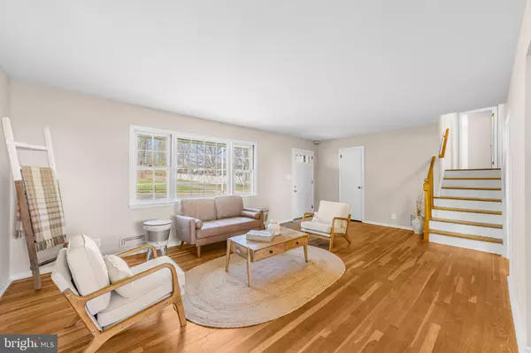 Edison, NJ 08837,35 GRANDVIEW AVE