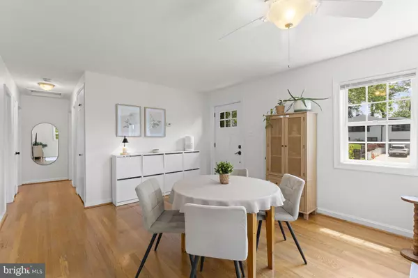 Alexandria, VA 22303,2814 JAMES DR