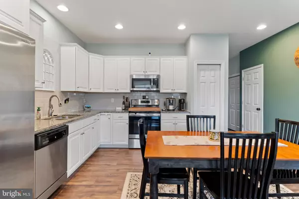 Mechanicsburg, PA 17055,1758 FAIRBANK LN