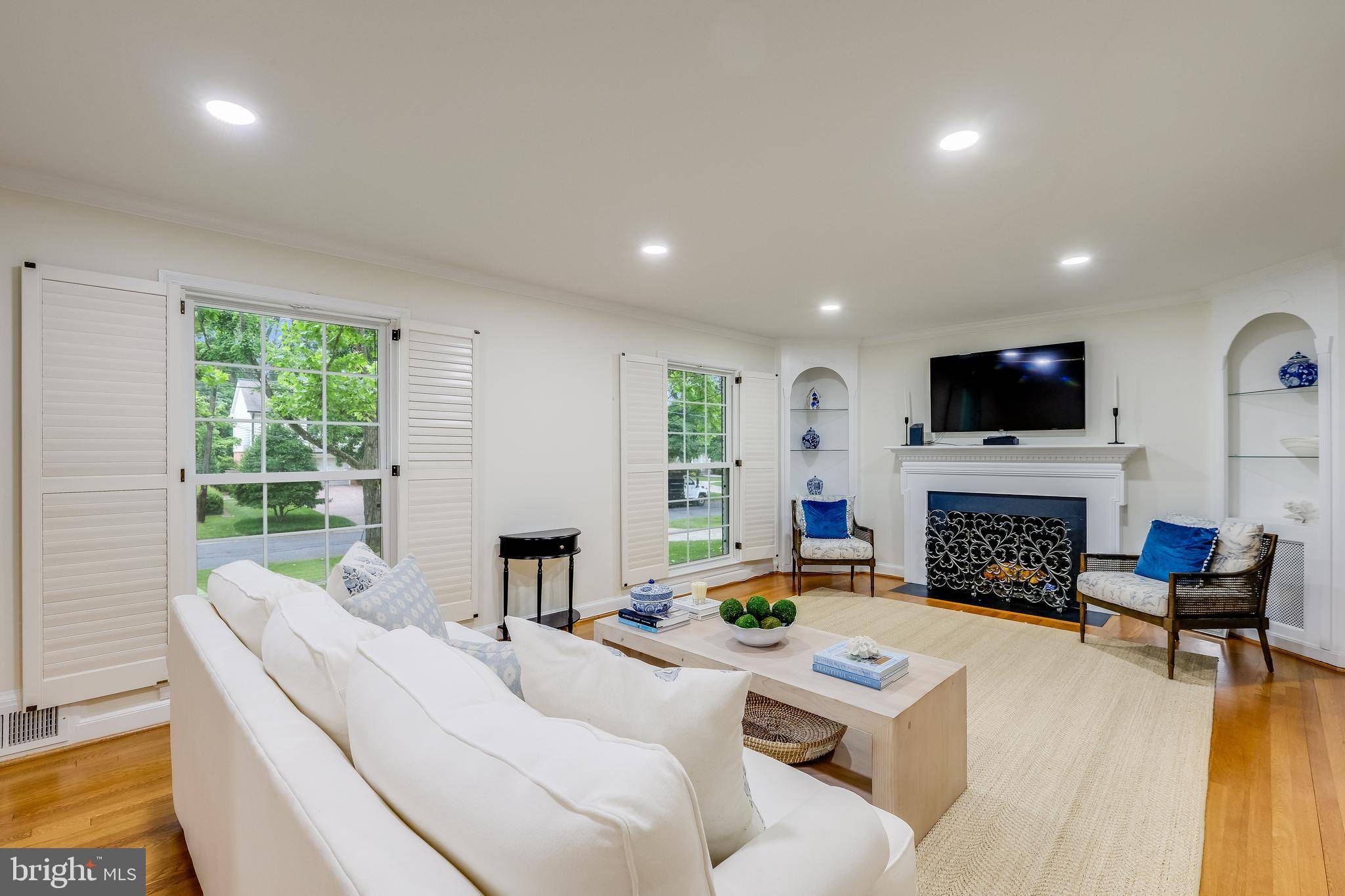 Bethesda, MD 20817,6729 NEWBOLD DR
