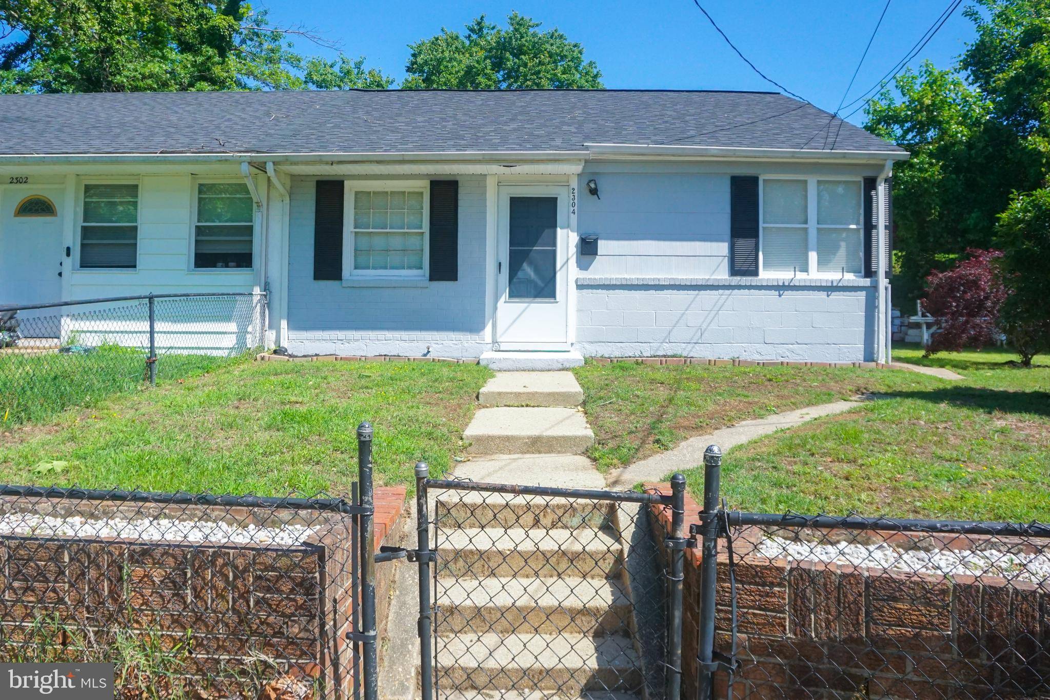 2304 PENBROOK CIR,  Hyattsville,  MD 20785