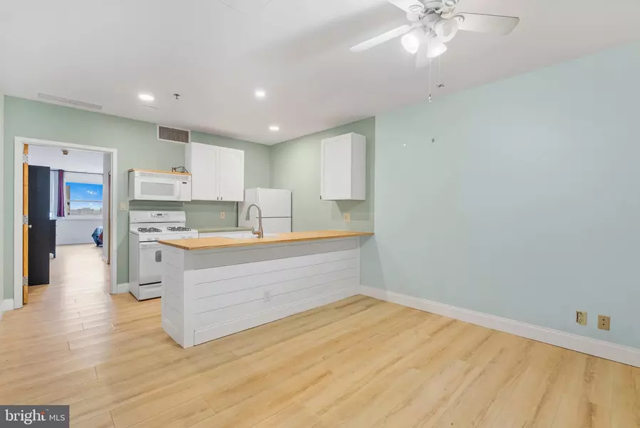 1100 VINE ST #1403, Philadelphia, PA 19107