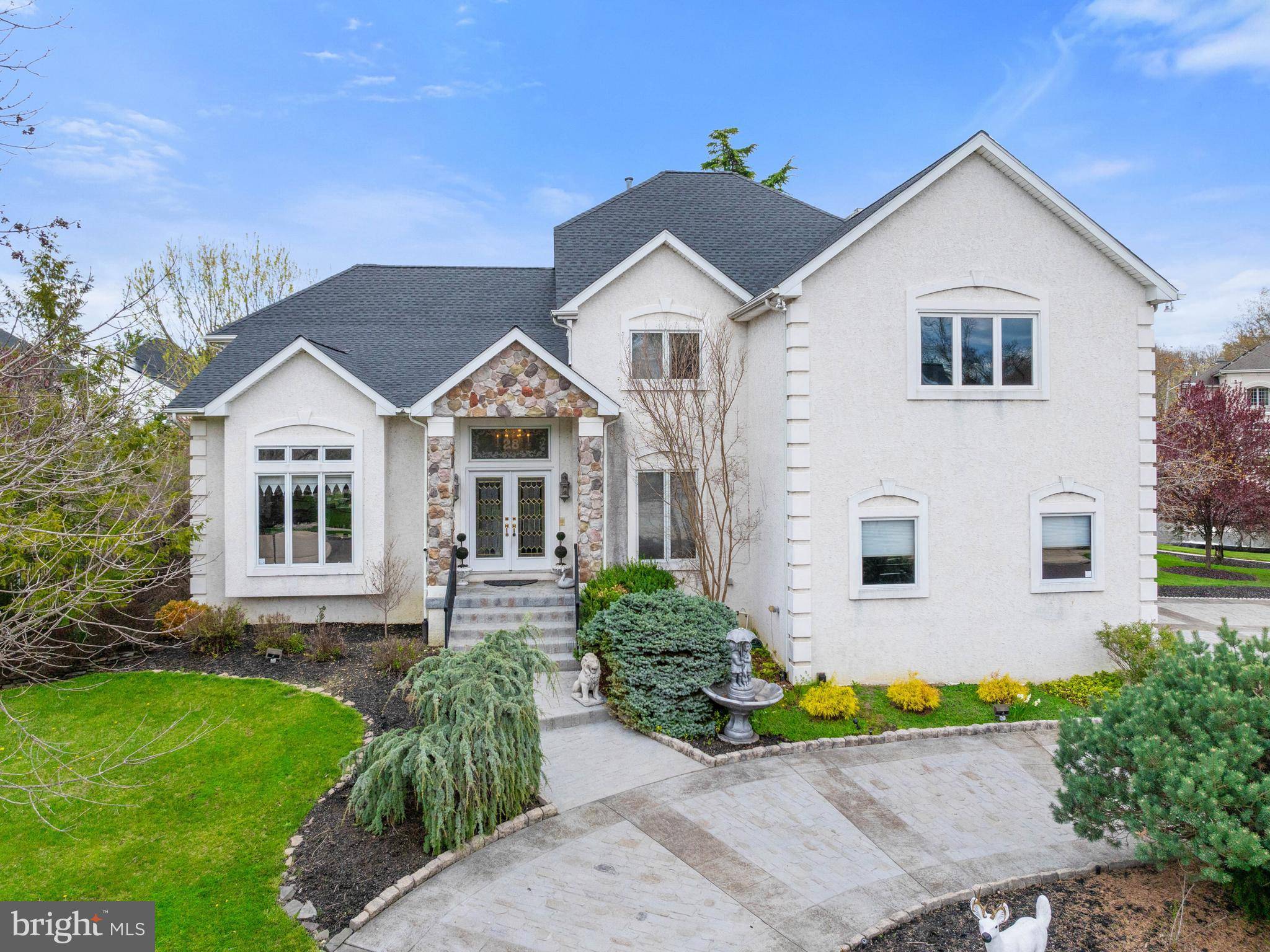 28 VANESSA CT, Cherry Hill, NJ 08003