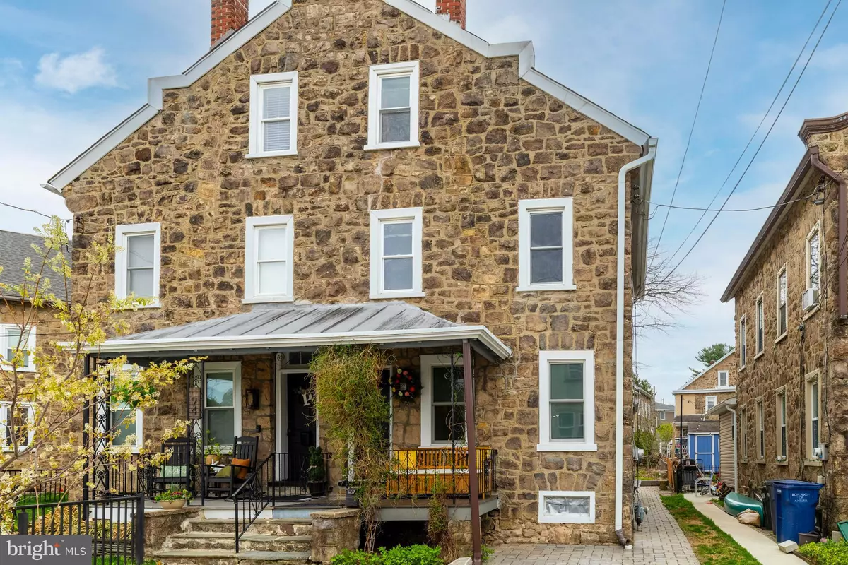 Ambler, PA 19002,92 ORANGE AVE