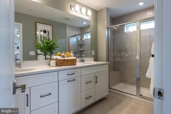 Baltimore, MD 21222,1826 JOHN STRICKER AVE