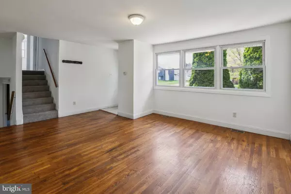 Newark, DE 19702,7 ANDREA RD