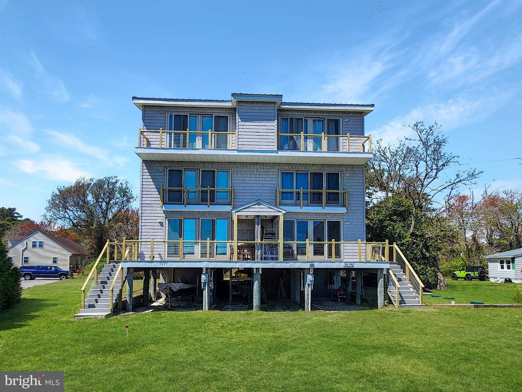 7677 EASTSIDE RD, Chincoteague Island, VA 23336