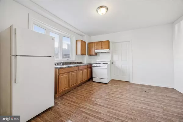 Philadelphia, PA 19151,6107 NOBLE ST