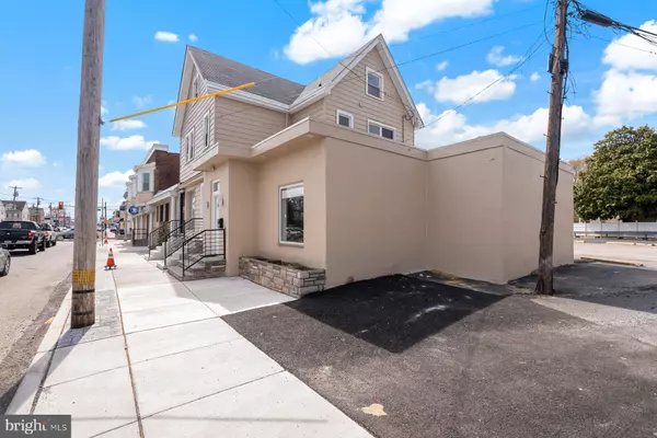 Norwood, PA 19074,515 CHESTER PIKE