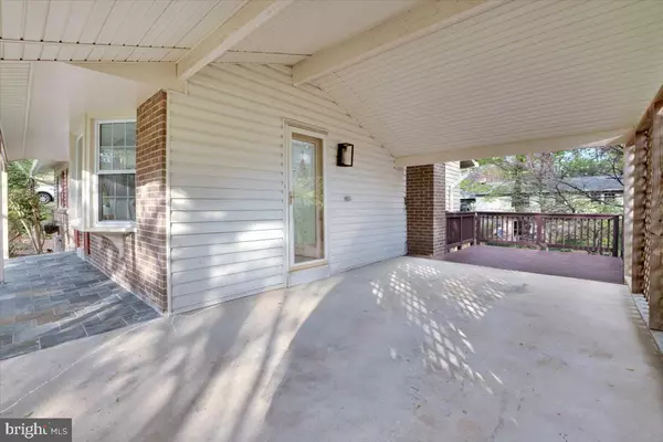 Springfield, VA 22153,7217 WILLOW OAK PL