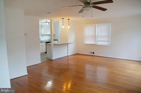 Falls Church, VA 22042,3027 WAYNE RD