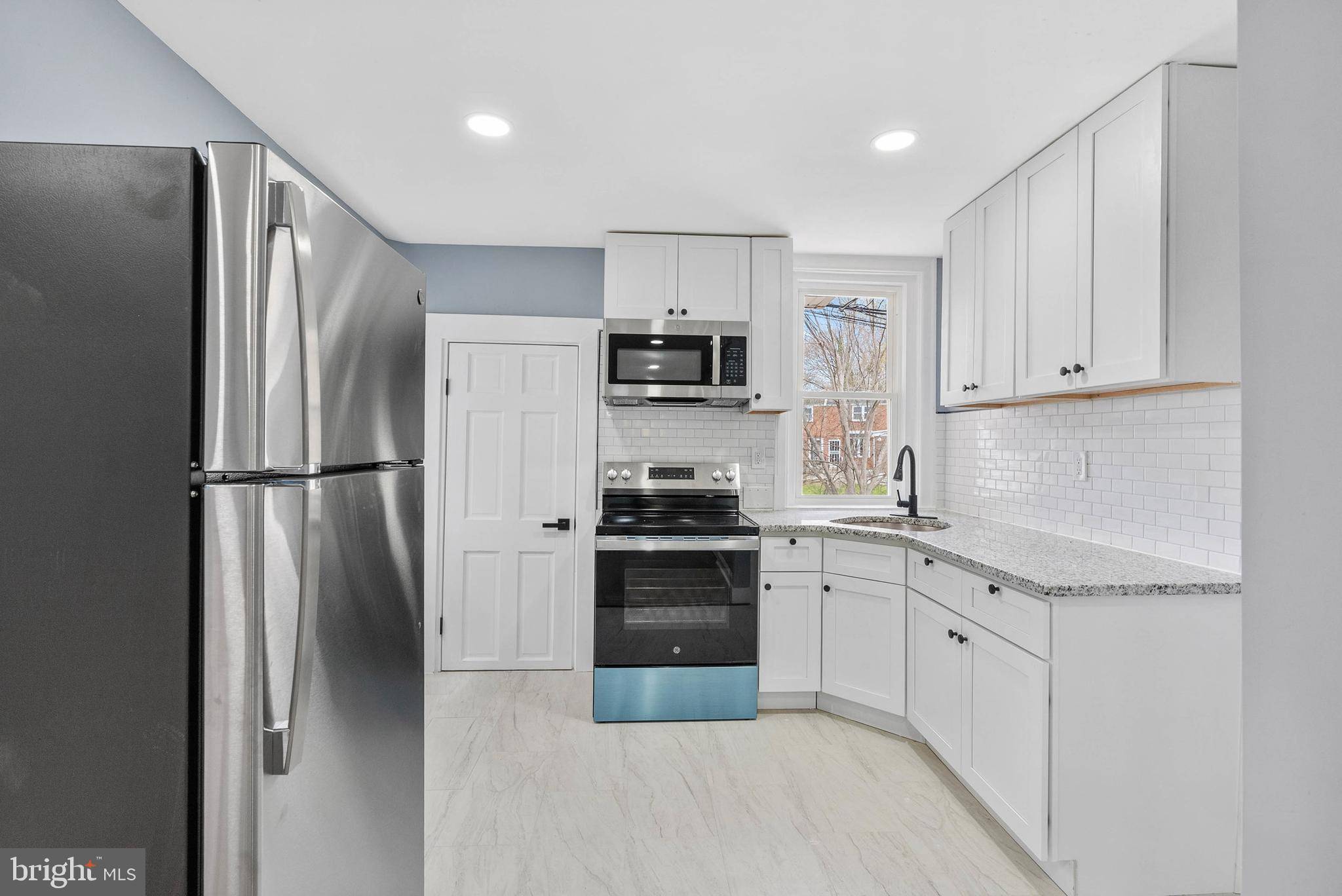 Philadelphia, PA 19119,6411 CLEARVIEW ST