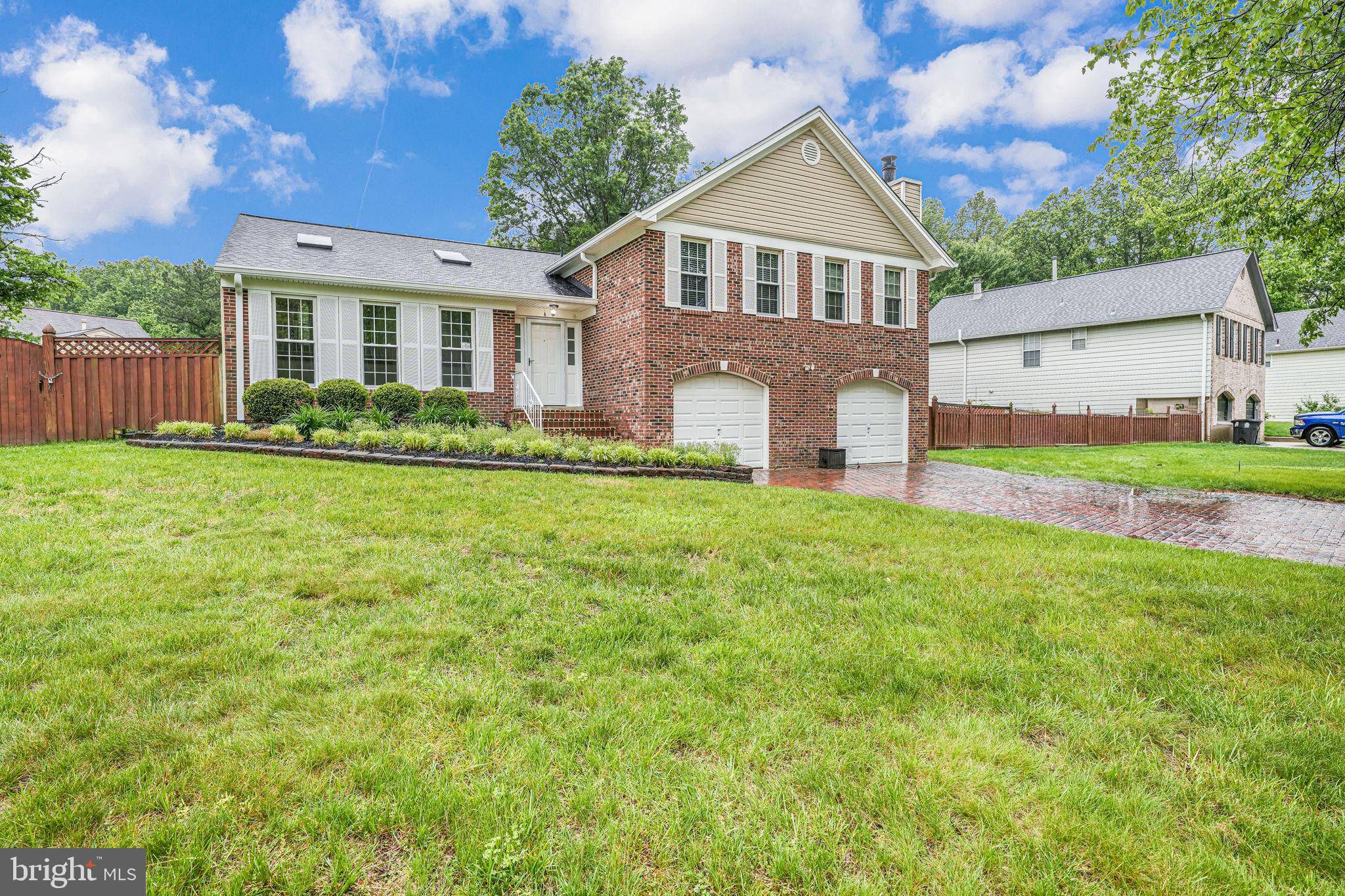 Glenn Dale, MD 20769,12211 GUINEVERE PL