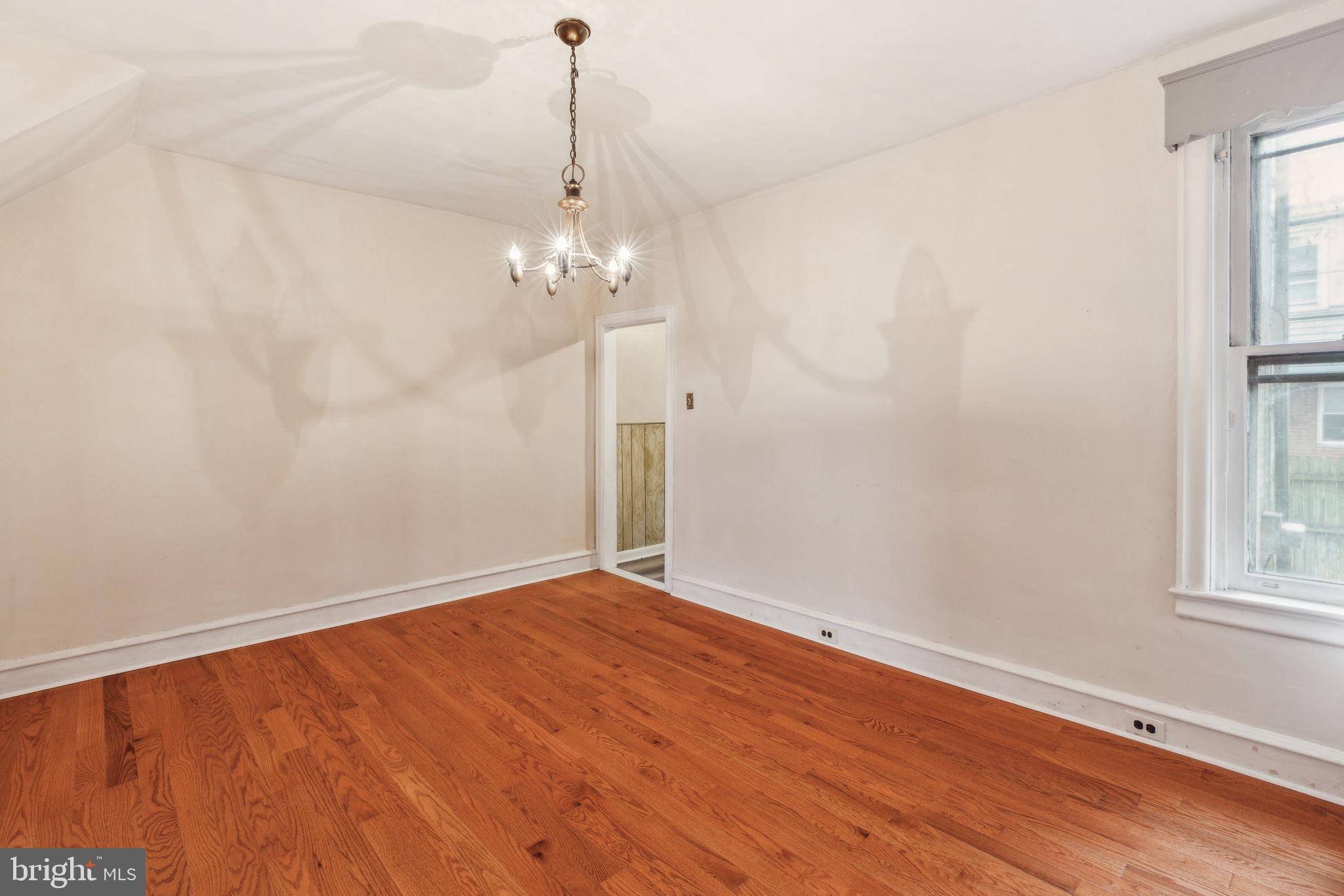 Philadelphia, PA 19120,228 W CHAMPLOST ST