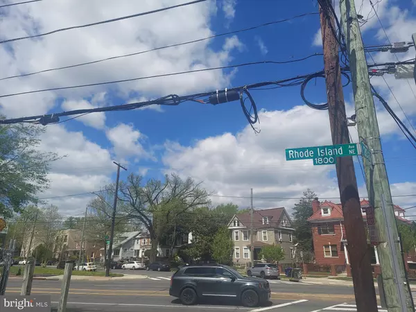 Washington, DC 20018,1927 RHODE ISLAND AVE NE