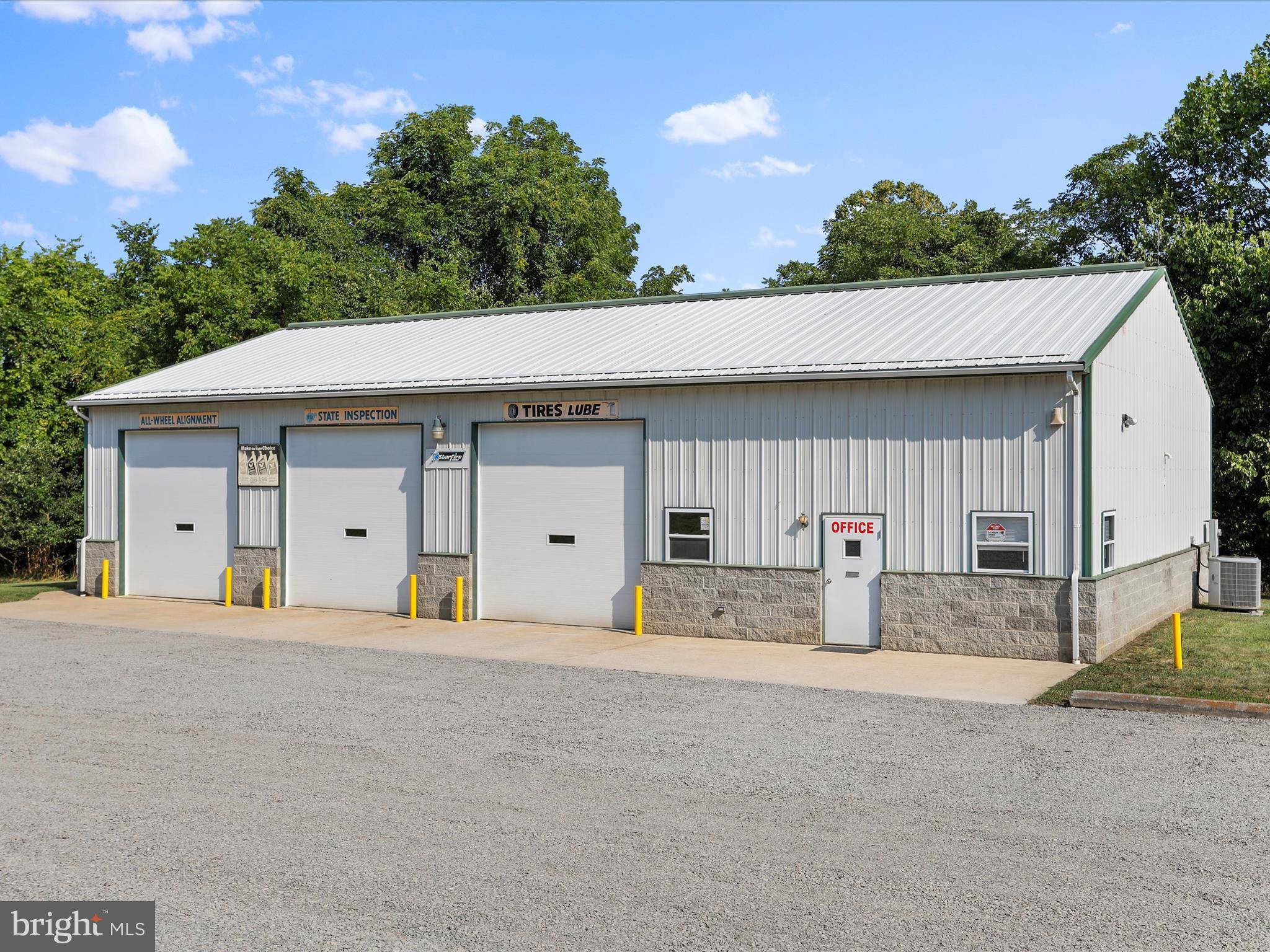 Moorefield, WV 26836,2489 STATE RD 55