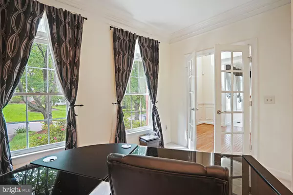 Gaithersburg, MD 20886,8233 GALLERY CT