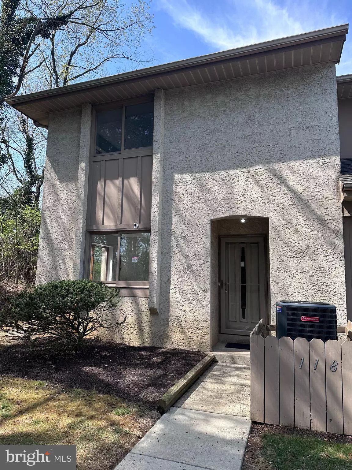 Malvern, PA 19355,118 JOSEPHS WAY #16