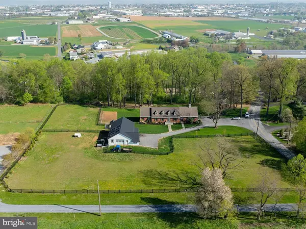 720 STONECREST DR,  New Holland,  PA 17557