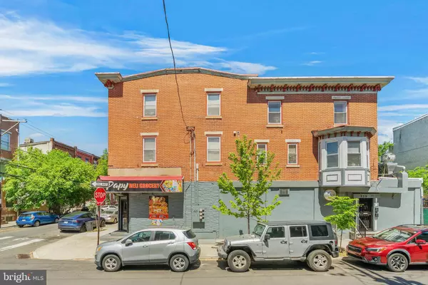 Philadelphia, PA 19130,839 N 20TH ST
