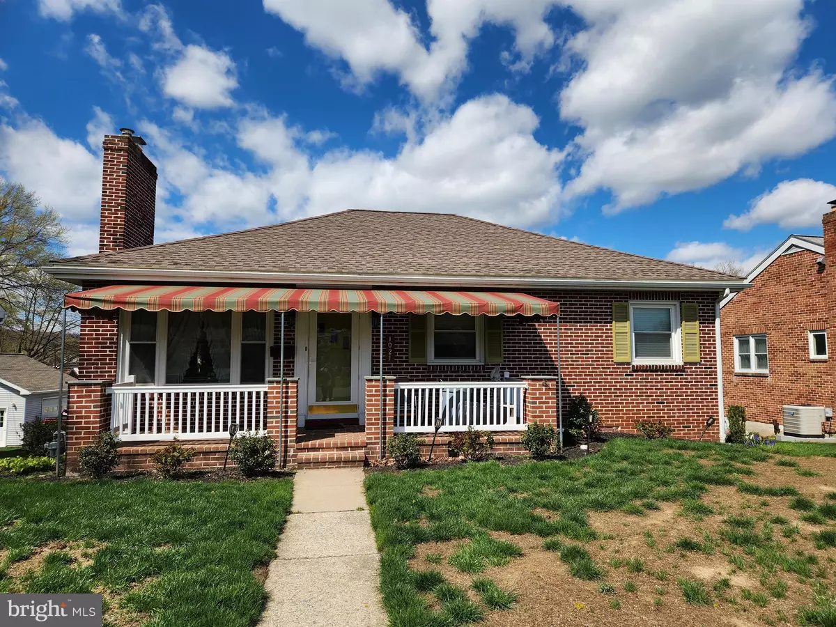 Columbia, PA 17512,1021 CENTRAL AVE