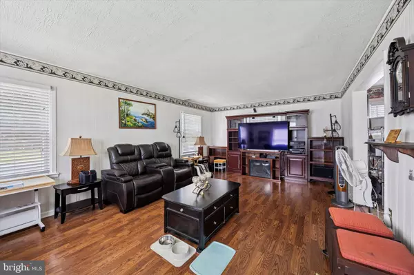 Willingboro, NJ 08046,164 SOMERSET DR