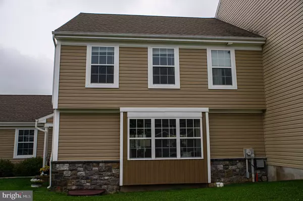 Manheim, PA 17545,320 CEDAR HOLW