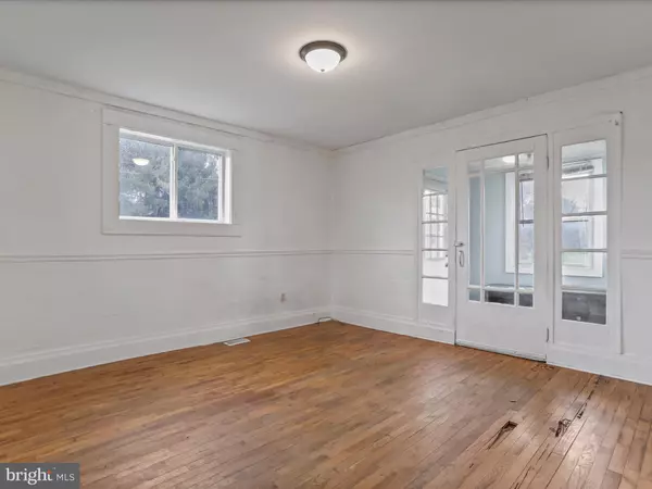 Winchester, VA 22602,792 FOX DR