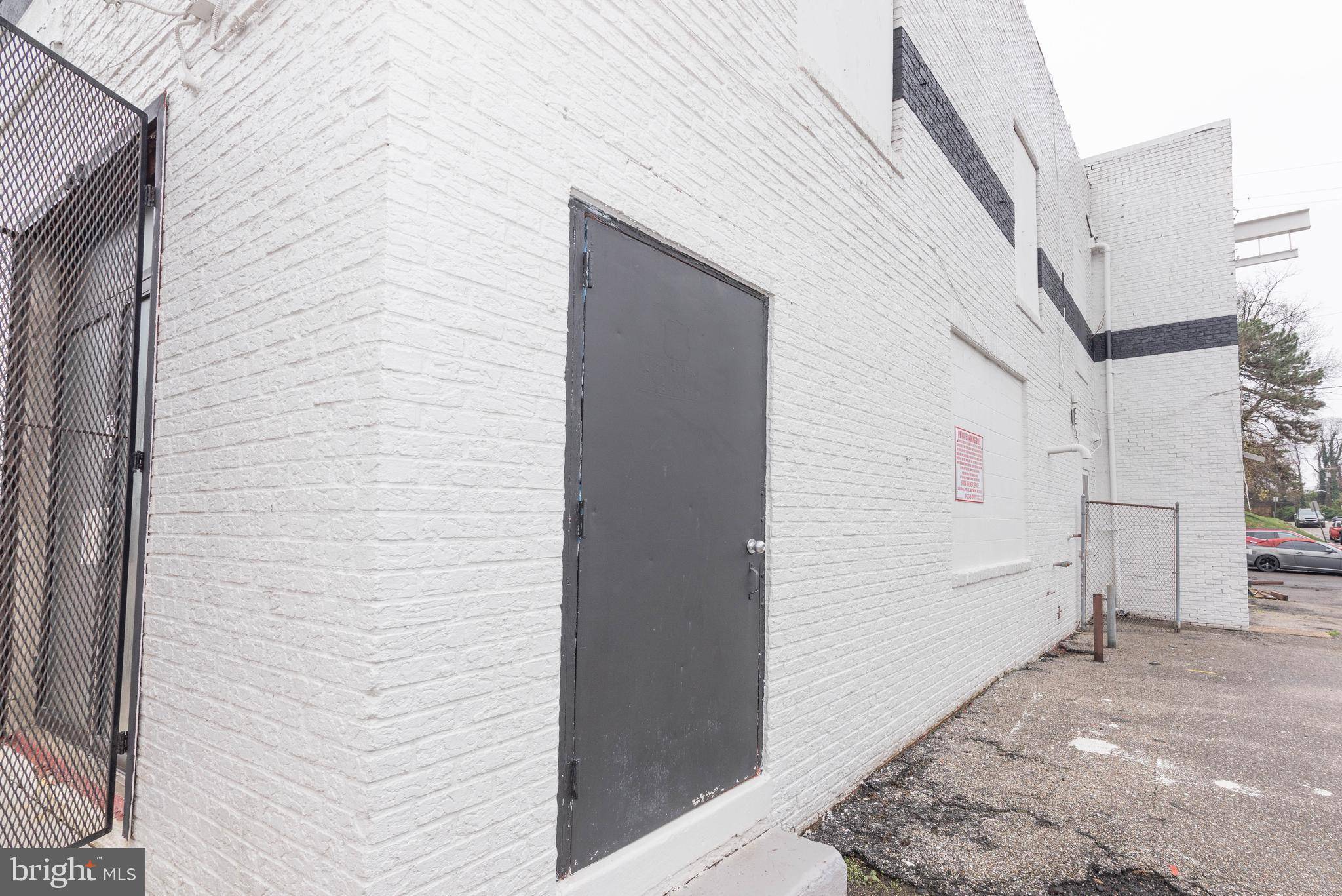 Baltimore, MD 21216,1517 BRADDISH AVE