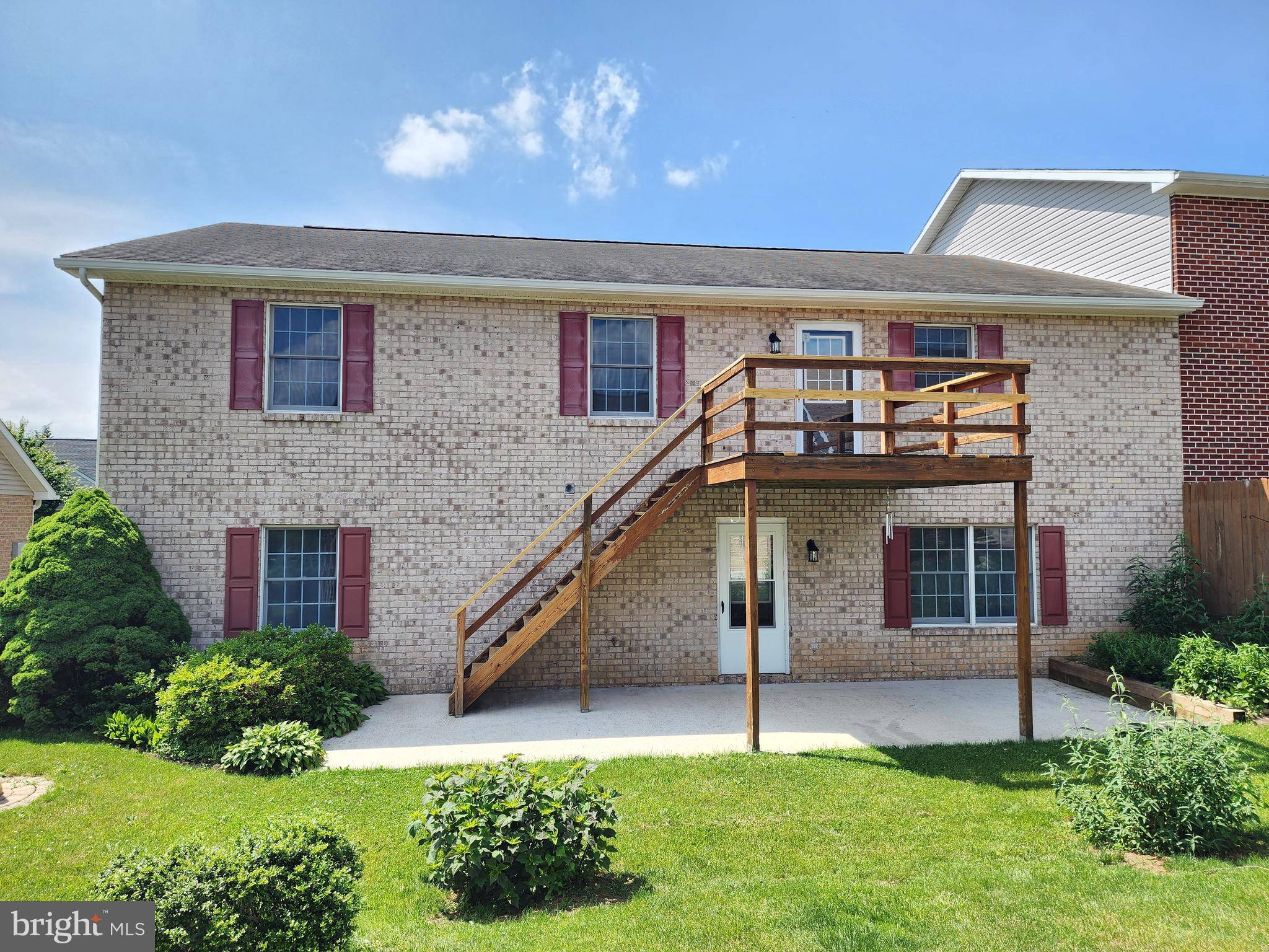 Waynesboro, PA 17268,161 ELDERBERRY SPRING CT