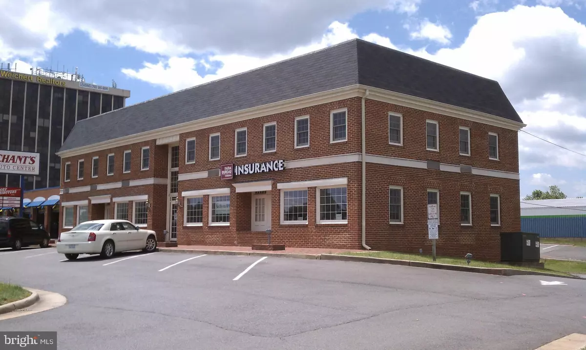 Manassas, VA 20109,7820 SUDLEY RD #100