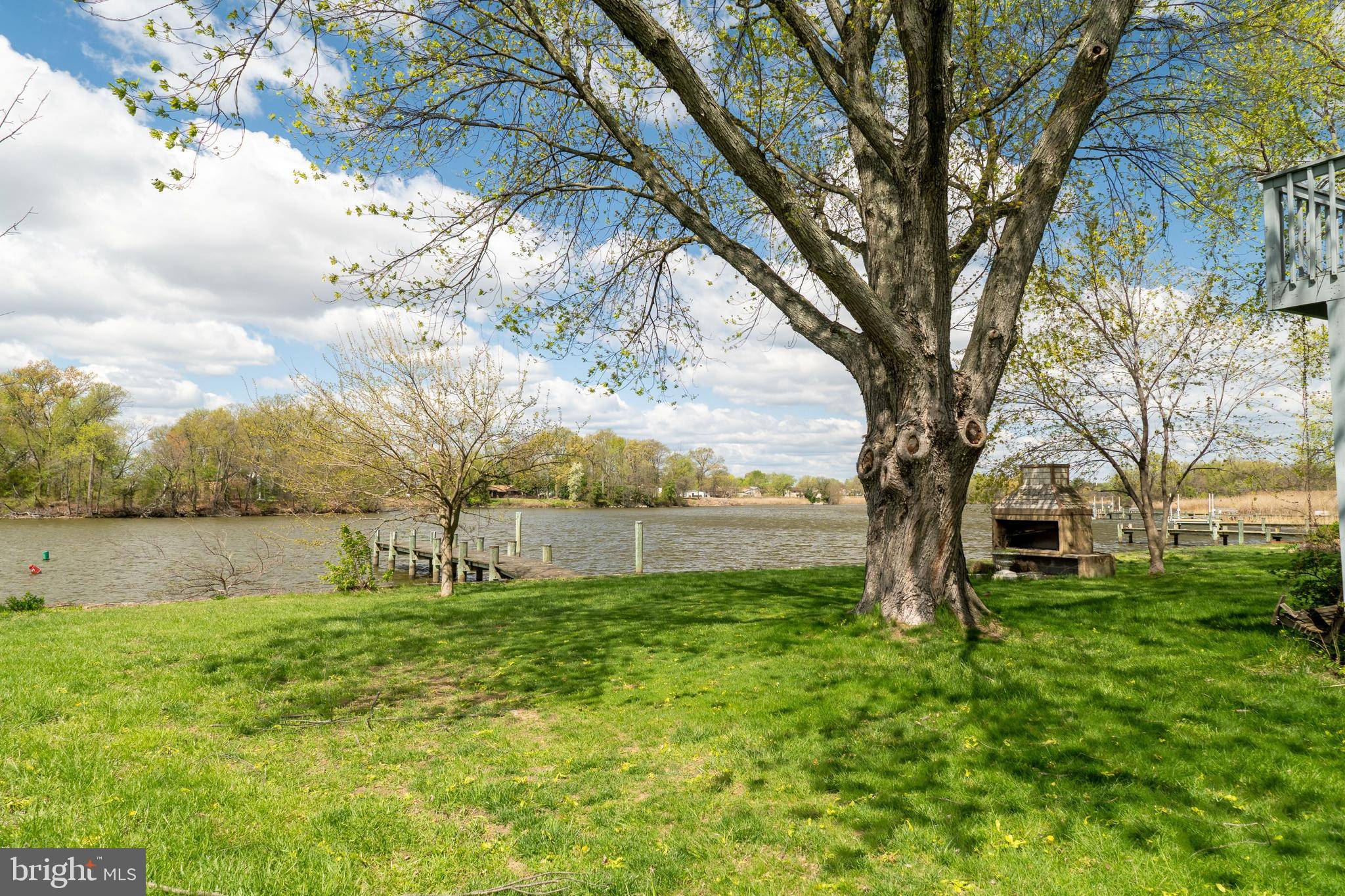 Essex, MD 21221,802 CREEK RD