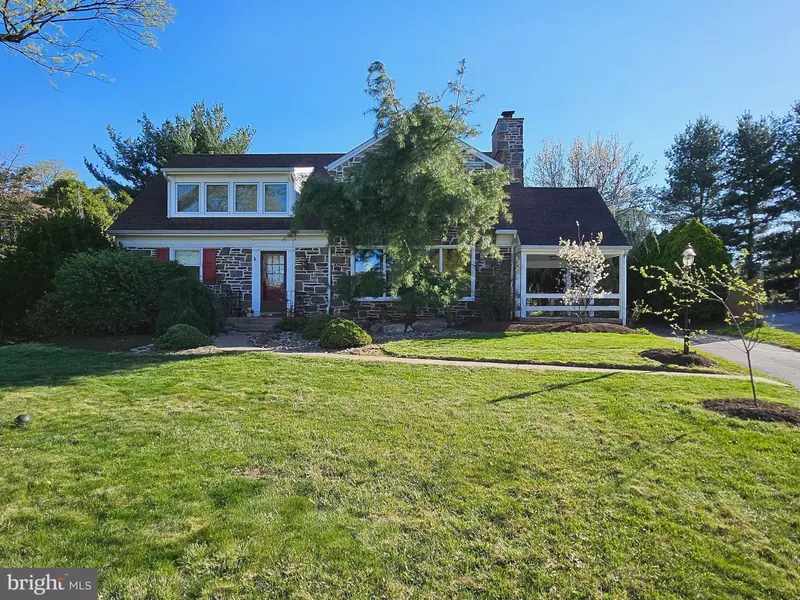 1010 NICHOLSON RD, Wynnewood, PA 19096