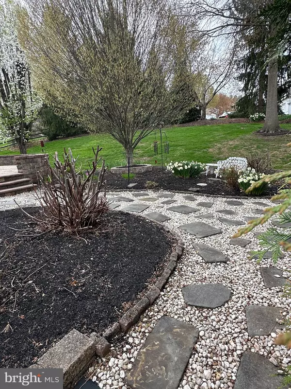 Doylestown, PA 18901,2002 COUNTRY CLUB DR