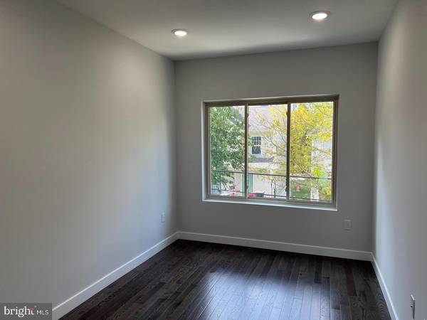 Philadelphia, PA 19122,1752 N MARSHALL ST