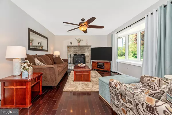 New Windsor, MD 21776,15307-A OAK ORCHARD RD