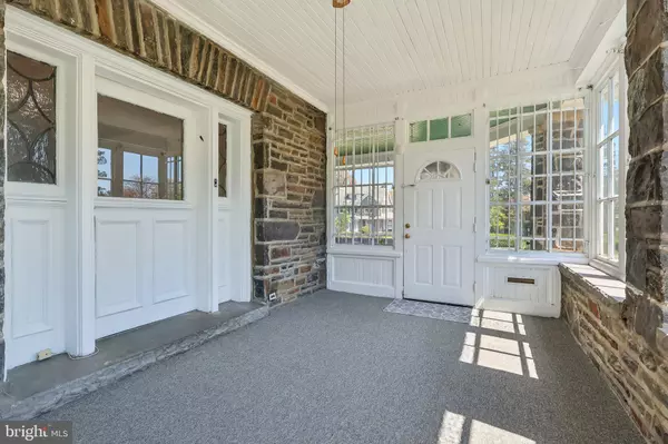 Philadelphia, PA 19131,2406 N 52ND ST