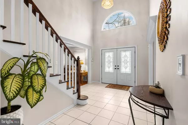 Monroe Township, NJ 08831,3 ERIC CT